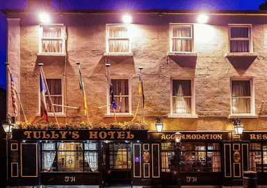 Tully’s Hotel
