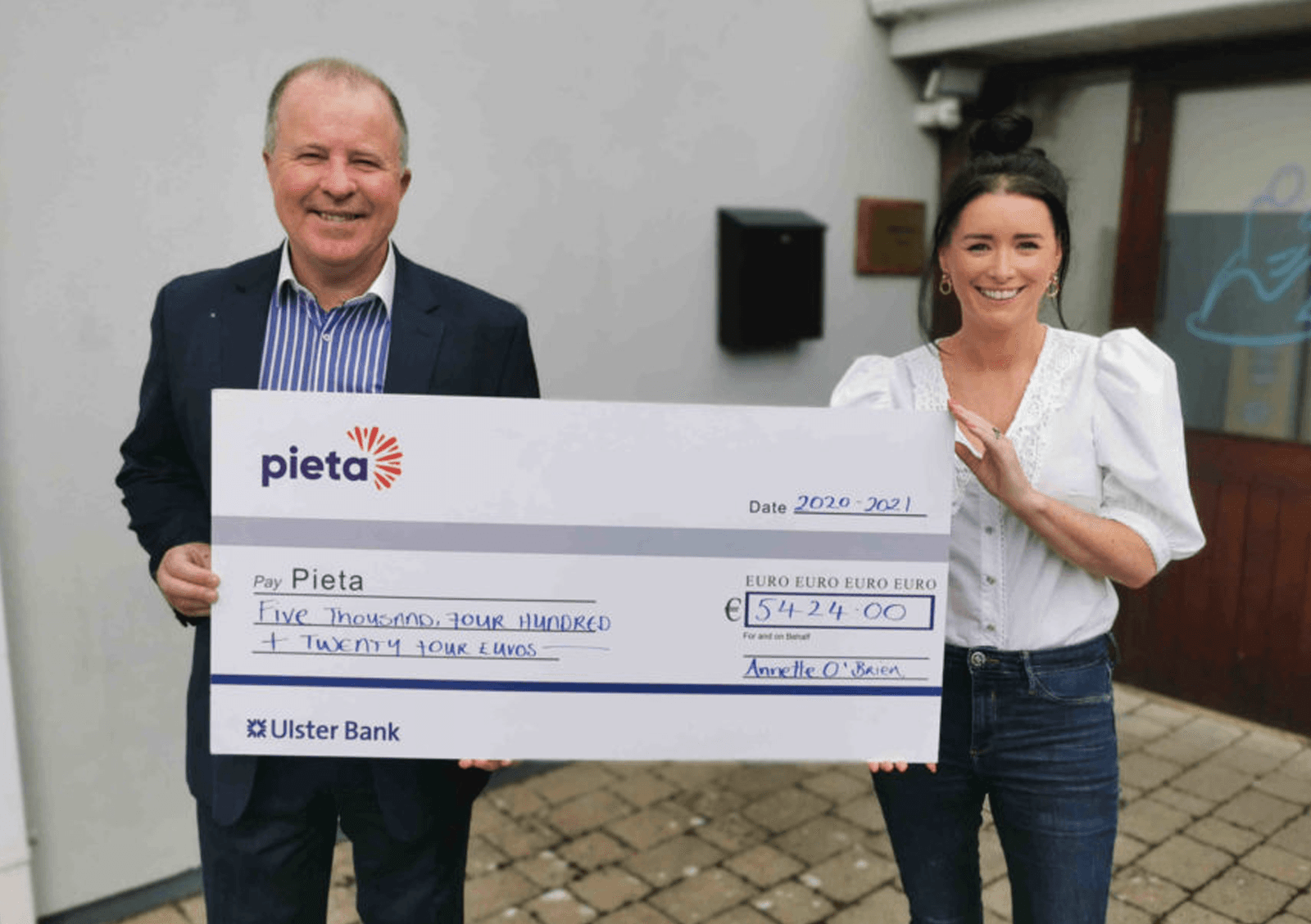 Pieta House benefits from beauty workshops