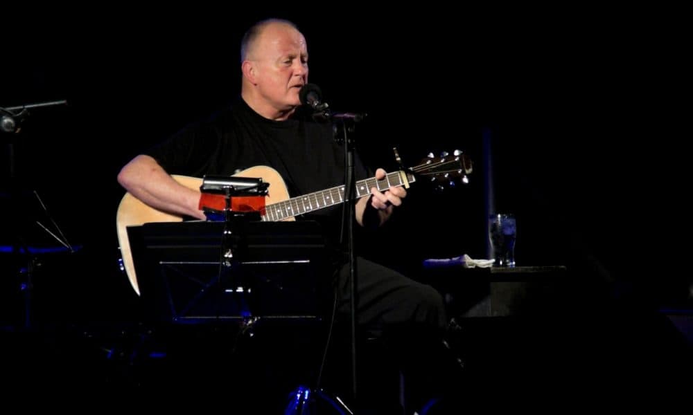 Christy Moore cancels Killarney concert due to COVID