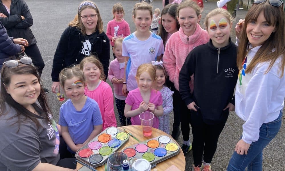 Locals take part in 5k and bake sale fundraiser