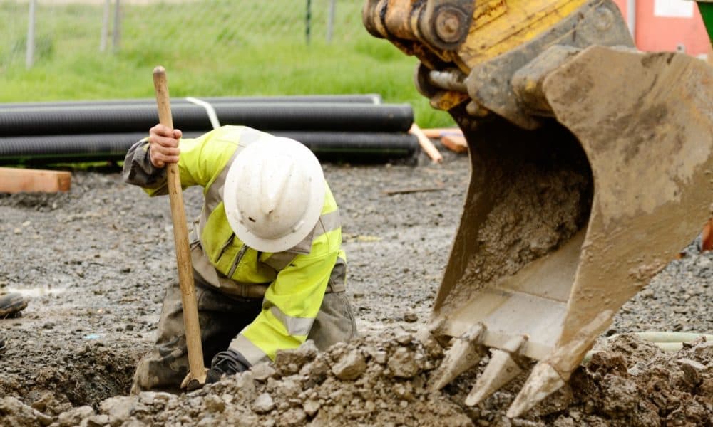 Water outages in Daltons Avenue