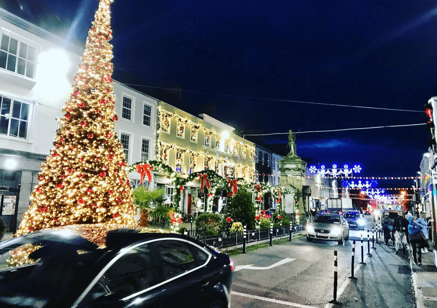 Tralee Exiles in London Send Videos Home with Memories of Christmas in Tralee